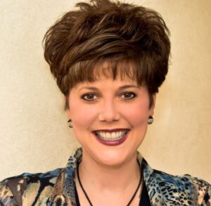 Lisa Mininni, Author